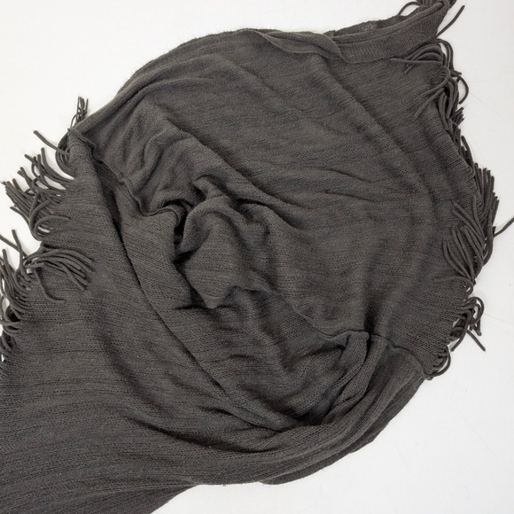 Knit Poncho Asymmetrical Pleated Hand Made Charcoal Grey Fringe Long - Picture 6 of 10